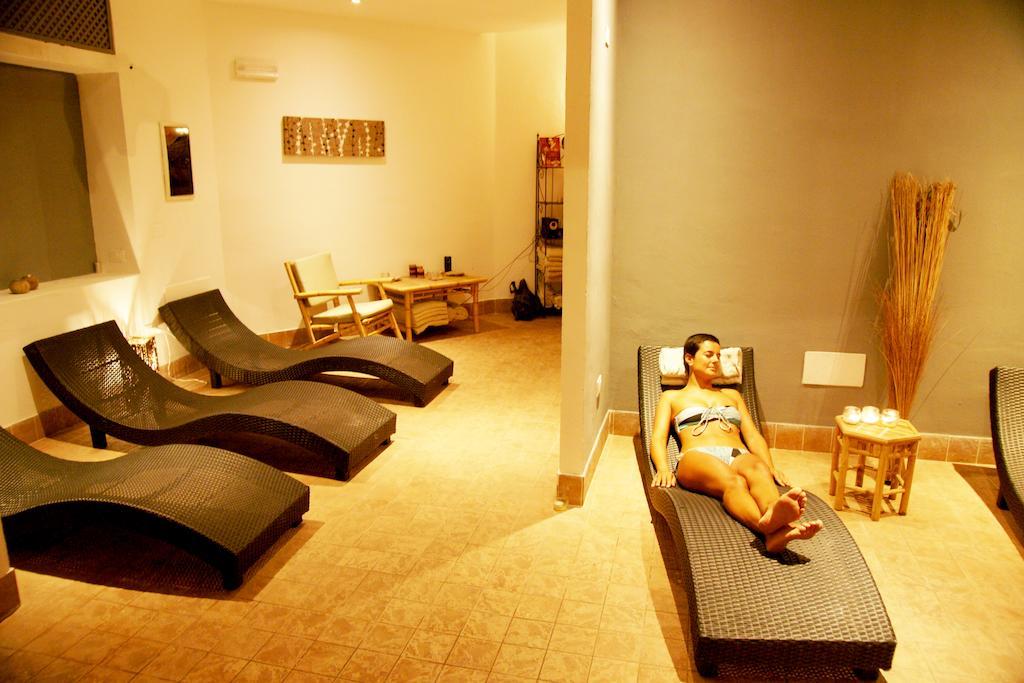 Hotel Li Graniti Baja Sardinia Eksteriør bilde